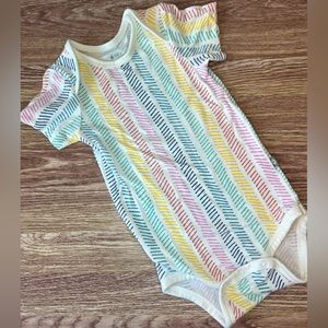 Kyte Baby Rainbow Herringbone bodysuit 6-12 months